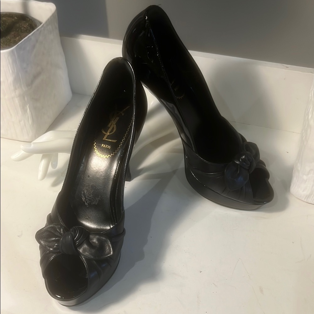 Yves Saint Laurent Glossy Black Bow Heels